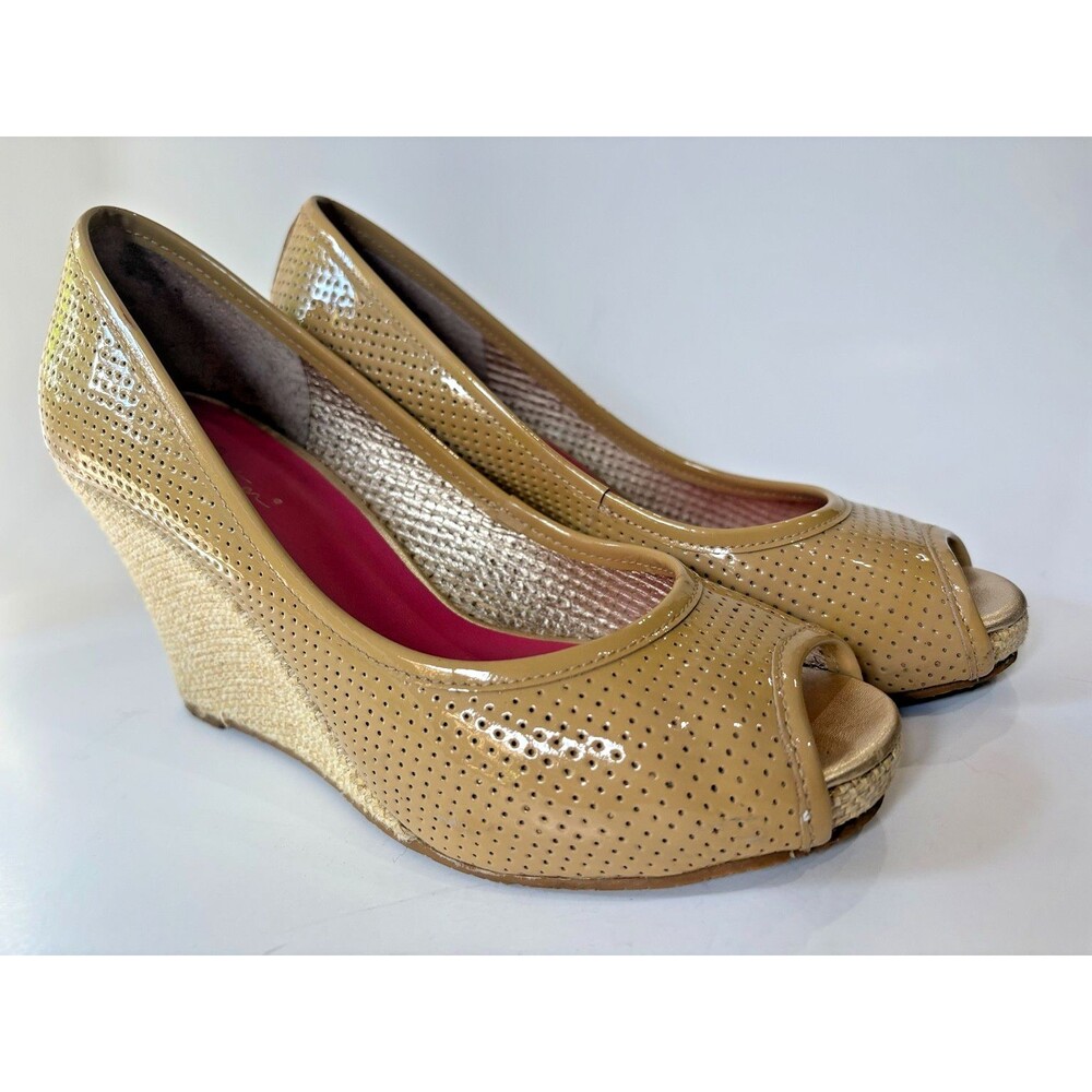 Lilly Pulitzer Womens 6.5M Tan Patent Leather Peep Toe Raffia Wedge Heels